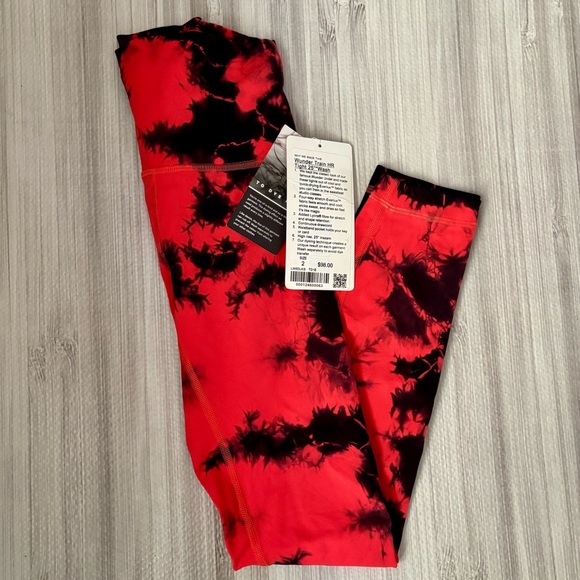 NWT Lululemon Wunder Train High-Rise Tight 25" 
Tie Dye Carnation Red Black sz 2 - Picture 1 of 4
